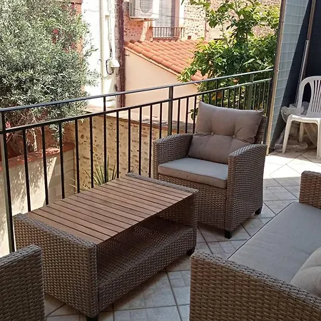 Tatil Evi Maison De Village Climatisee, Terrasse, 6-8 Pers, - Fr-1-696-94 *